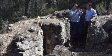 La Diputación de Cuenca invertirá 70.000 euros en rehabilitar y señalizar la línea de trincheras XYZ de Santa Cruz de Moya
