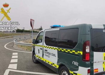La Guardia Civil de Guadalajara investiga al conductor de una motocicleta implicado en un accidente de circulación por alcoholemia positiva