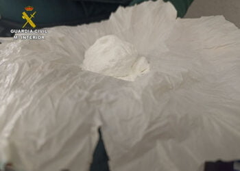 La Guardia Civil detiene en Rillo de Gallo a tres personas con una roca de cocaína en estado puiro de casi 22 gramos