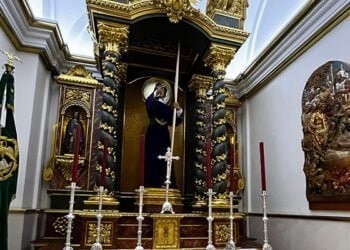 La hermandad de San Juan Evangelista dona 840 litros de leche para familias necesitadas