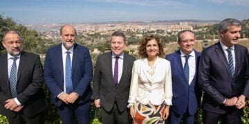 La Junta anuncia la inyección de 2.000 millones a la economía regional, para avanzar hacia “una sociedad más social e innovadora”
