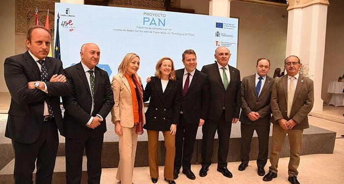 La plataforma agroalimentaria en red, liderada por Castilla-La Mancha, supondrá una inversión de 27 millones para la transformación digital del campo 1 La plataforma agroalimentaria en red, liderada por Castilla-La Mancha, supondrá una inversión de 27 millones para la transformación digital del campo