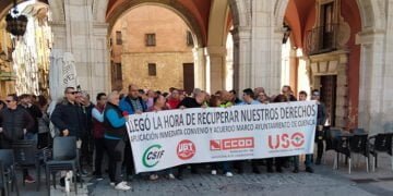 Los empleados municipales del Ayuntamiento de Cuenca reclaman la restitución inmediata de sus vigentes convenios colectivos 2008 y acuerdo marco 2004