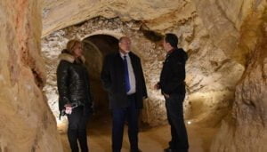 Martínez Guijarro asegura que el turismo es una alternativa al desarrollo de Villares del Saz