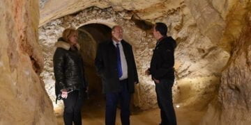 Martínez Guijarro asegura que el turismo es una alternativa al desarrollo de Villares del Saz