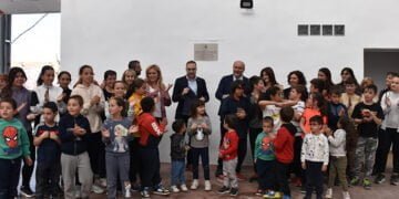Martínez Guijarro valora “el trabajo constante” y la colaboración institucional para dotar de servicios a los vecinos de Graja de Iniesta