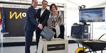 Montepino coloca la primera piedra de su proyecto logístico en el polígono de El Ruiseñor