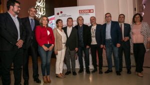 Page reconoce a Joan Manuel Serrat como el “autor de la banda sonora de la autoestima colectiva” de todo el país