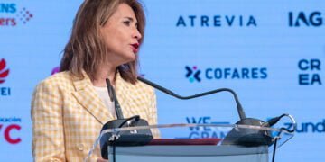 Raquel Sánchez sitúa al ferrocarril en el centro de las políticas de descarbonización del transporte y la movilidad sostenible