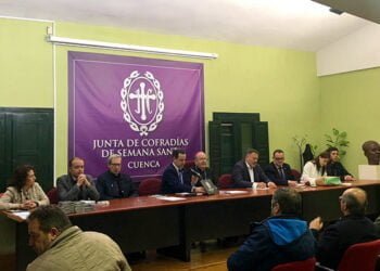 Sánchez Albendea pide a los nazarenos unidad y trabajo para “mantener la identidad de la gran Semana Santa que tenemos”
