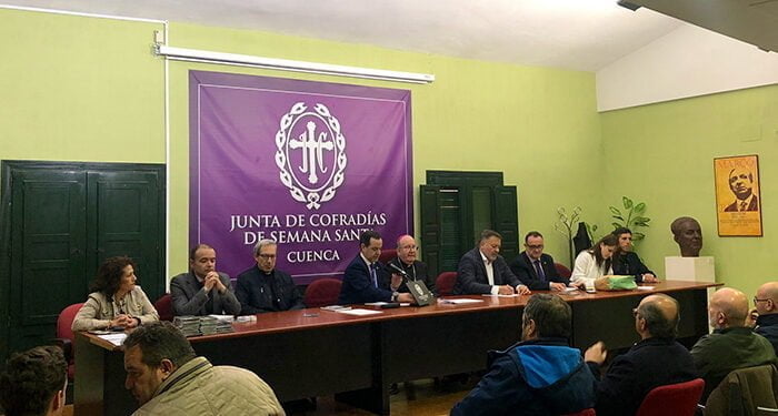 Sánchez Albendea pide a los nazarenos unidad y trabajo para “mantener la identidad de la gran Semana Santa que tenemos”