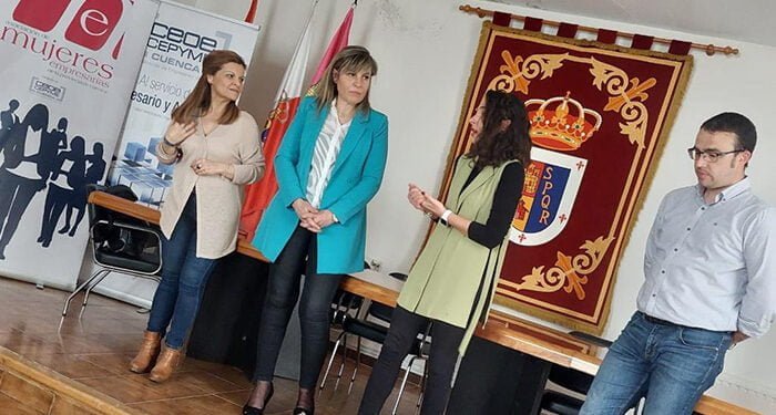 Unas veinte personas conocen las medidas de apoyo a empresas en el mundo rural en Saelices 1 Unas veinte personas conocen las medidas de apoyo a empresas en el mundo rural en Saelices