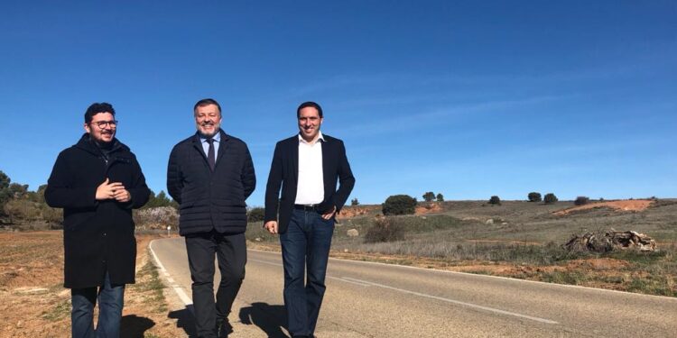 La Diputación de Cuenca inicia las obras de reparación del camino a Nohales que van a suponer una inversión de 205.000 euros