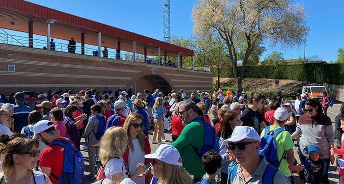 Alta participación en una nueva edición del programa ‘7000PasosX-CLM’, que ha reunido a 730 personas para realizar una ruta entre Guadalajara e Iriépal