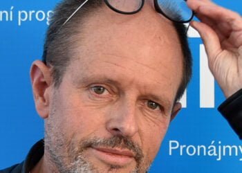 Aumenta la dotación del Tormo Negro y el francés Bernard Minier presentará su última novela en el Festival de Las Casas Ahorcadas