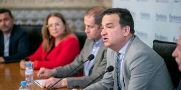 Castilla-La Mancha aprueba 15 millones de euros en ayudas a la avicultura de puesta para adaptar sus instalaciones