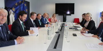 Castilla-La Mancha entra en la red Hydrogen Europe y recibe el reconocimiento de la gestión de fondos por parte de la comisaria de Cohesión y Reformas