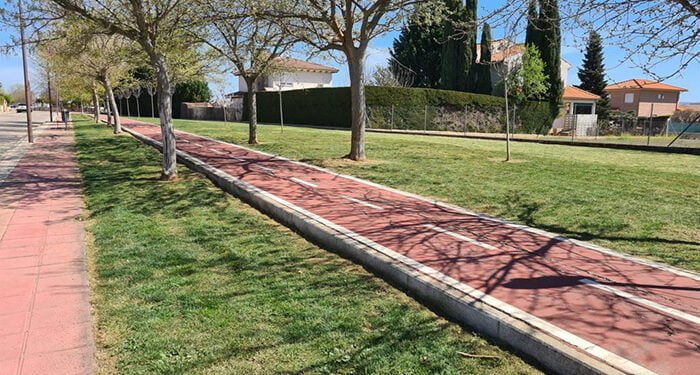 Comienza en Cabanillas la campaña 2023 de desbroces y siegas de parcelas municipales y zonas verdes