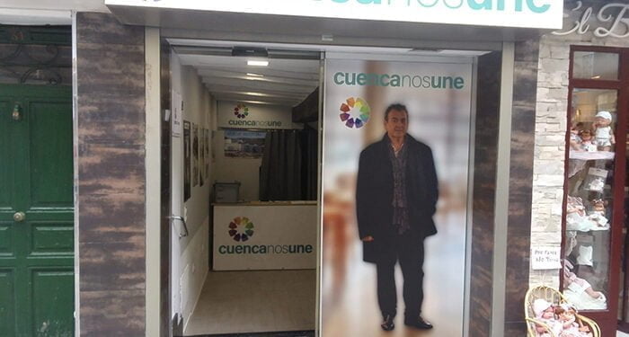 Cuenca nos Une comienza su recogida de firmas en su nueva sede