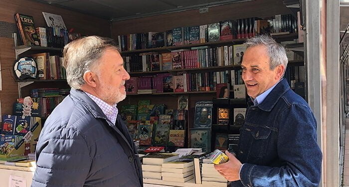 Dolz anima a los conquenses a visitar la Feria del Libro “en cualquier momento que quieran, pues hay actividades constantemente” 1 Dolz anima a los conquenses a visitar la Feria del Libro “en cualquier momento que quieran, pues hay actividades constantemente”