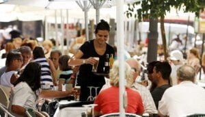 El 2,3 % de los ocupados de CLM tuvieron que cambiar de municipio de residencia por trabajo en 2022