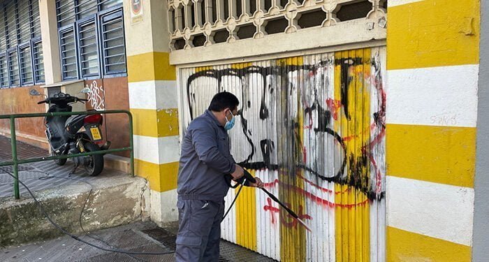 El Ayuntamiento de Cuenca prueba un nuevo sistema para la eliminación de grafitis