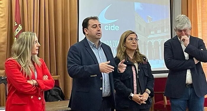 El Ayuntamiento de Huete acogió una jornada de CIDE
