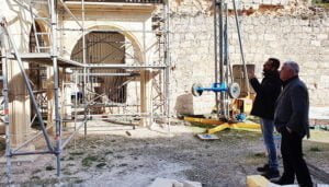 El claustro del castillo de Jadraque vuelve a su lugar original gracias a la Diputación de Guadalajara