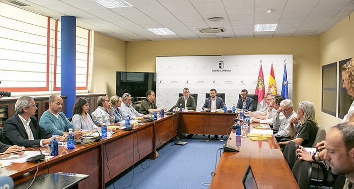 El Gobierno regional acuerda junto al sector agrario y forestal medidas temporales de prevención de incendios forestales ante la situación meteorológica excepcional