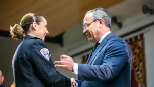 El Gobierno regional reconoce a 135 integrantes de las Fuerzas y Cuerpos de Seguridad por su trayectoria, una actuación meritoria o la permanencia en el servicio