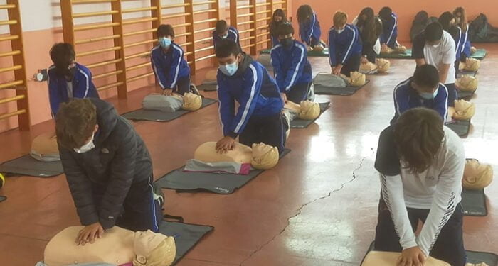 El IES Antonio Buero Vallejo acoge la clausura del proyecto Formación en Reanimación cardiopulmonar en las escuelas de Guadalajara