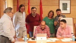 El Pleno del Ayuntamiento de Cabanillas aprueba el sorteo de presidentes, vocales y suplentes para las mesas electorales del 28M