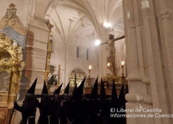 Vídeo. Momentos de la procesión de la Vera Cruz