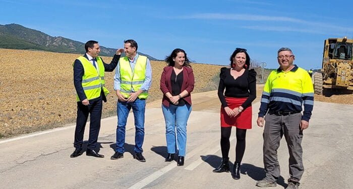 La Diputación de Cuenca comienza las obras de la CUV-9116 que une varias localidades del Campichuelo con una inversión de 1,7 millones de euros 1 La Diputación de Cuenca comienza las obras de la CUV-9116 que une varias localidades del Campichuelo con una inversión de 1,7 millones de euros