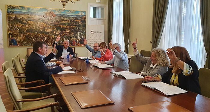 La Diputación de Guadalajara aprueba obras hidráulicas urgentes para el suministro del Monasterio de Buenafuente del Sistal y Molina de Aragón 1 La Diputación de Guadalajara aprueba obras hidráulicas urgentes para el suministro del Monasterio de Buenafuente del Sistal y Molina de Aragón