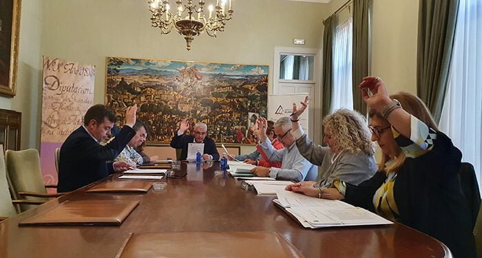 La Diputación de Guadalajara destina 983.963 euros a arreglar caminos rurales en 87 pueblos de la provincia 1 La Diputación de Guadalajara destina 983.963 euros a arreglar caminos rurales en 87 pueblos de la provincia