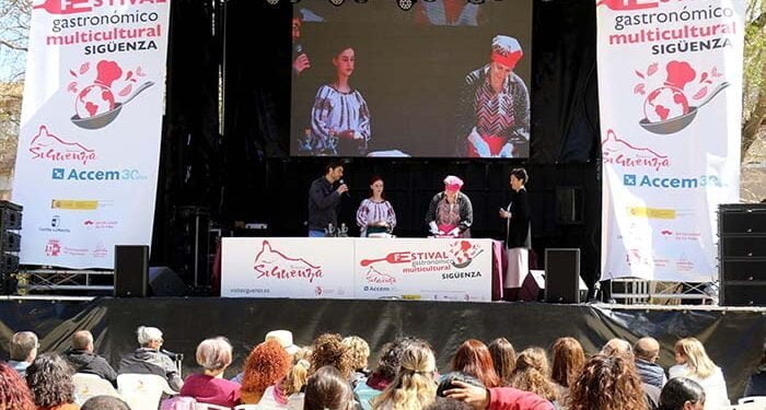 La diversidad de la cocina mundial protagoniza el Festival Gastronómico Multicultural de Sigüenza