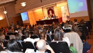 La Junta tiene claro que la comunidad educativa es clave en la plena inclusión de los menores adoptados