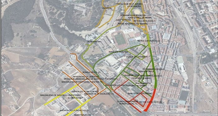 La limpieza intensiva implica restricciones de aparcamiento en Cerro de la Horca y avenida de Reyes Católicos e inmediaciones