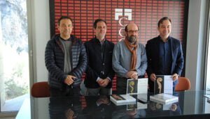 La Universidad de Castilla-La Mancha presenta el libro “Fotografiar la música”, de Santiago Torralba