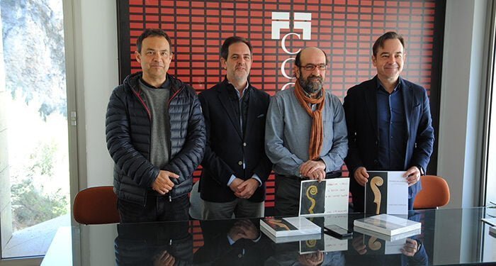 La Universidad de Castilla-La Mancha presenta el libro “Fotografiar la música”, de Santiago Torralba