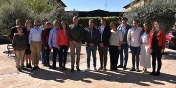 López Carrizo: “Fassa Bortolo comenzará su instalación a primeros de mayo y un grupo de inversores proyectarán una nueva zona de suelo industrial”