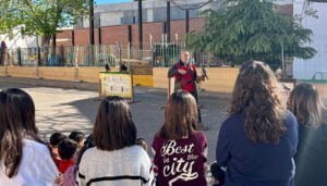 Más de 1.700 alumnos de centros educativos de CLM conocen el mundo de la cetrería