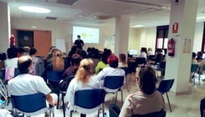 Un total de 50 trabajadores del Instituto de Enfermedades Neurológicas participan en una formación orientada a mejorar los procesos y la calidad asistencial