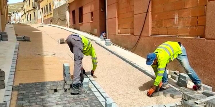 Las obras del POS 2021-22 avanzan en Huete después de haber cambiado de empresa