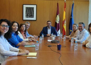 ACEI Cuenca solicita al viceconsejero de Educación que promueva ayudas para las guarderías