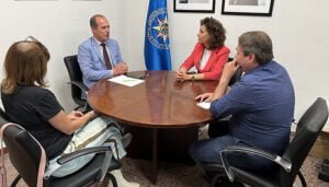 Alberto Rojo “reforzará” si sale elegido alcalde el Servicio de Psicología Aplicada de la UNED, “un recurso pionero de ayuda a la ciudadanía”