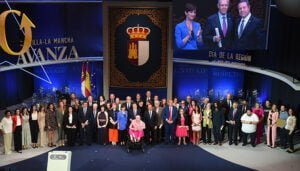 Ana Céspedes y Rafael de Lorenzo García resaltan su “orgullo” y “responsabilidad” por la Medalla de Oro de una tierra que “llevan dentro”