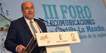 Castilla-La Mancha destaca la importancia de la colaboración público-privada en el despliegue de las telecomunicaciones en la región