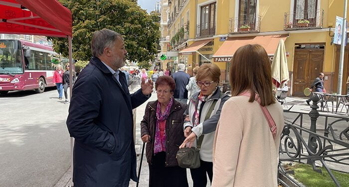 Dolz reafirma su intención de acometer la reorganización del Ayuntamiento para buscar una mayor eficacia si sale reelegido 1 Dolz “Es el momento de acometer la reorganización del Ayuntamiento para buscar una mayor eficacia”